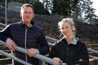 Nach Aus im Ringcenter: Klub Monkey geht ins Exil - Frances Klose und Patrick Weigel auf der Waldbühne Schwarzenberg, wo Jukebox Events im vorigen Jahr ein Open Air organisiert hatte. Das soll wiederholt werden, aber noch gibt's dafür keinen Termin.