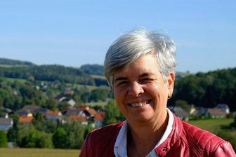 Nach Baumfällungen: Heinsdorfergrund justiert Baumschutz neu - Marion Dick - Marion Dick, Bürgermeisterin von Heinsdorfergrund. 