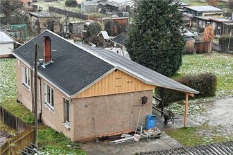 Nach Brand im Frühjahr: Silvesterparty in Gartenheim in Wechselburg geplant - Im wieder hergerichteten Gartenheim des Gartenvereins "Am Gebind" in Wechselburg soll Silvester wieder gefeiert werden. Anfang Mai hatte ein Brand das Gebäude beschädigt.