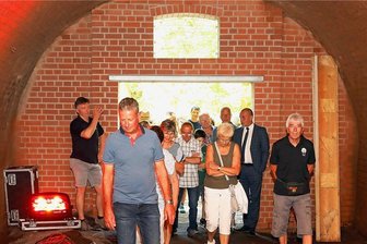 Nach Corona: Feierlaune in Mannichswalde, Ruppertsgrün und Dänkritz - In Ruppertsgrün konnten die Gäste den sanierte Bergkeller besichtigen.
