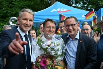 Nach dem AfD-Sieg in Sonneberg: "Brandmauer wird von unten zerbröseln" -