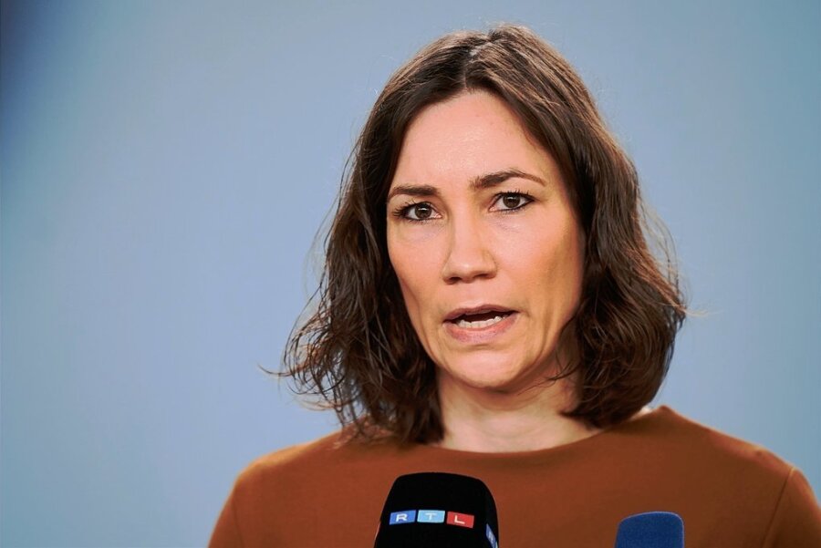 Nach dem Rücktritt: Grüne suchen Nachfolgerin für Spiegel - Anne Spiegel - Zurückgetretene Familienministerin