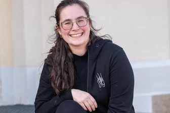 Nach dem Tod der „Neideiteln“: Diese Plauenerin tritt in die Fußstapfen der unvergessenen Tanztrainerin - Lisanne Blessner ist die neue Vorsitzende des Tanzvereins „Vergissmeinnicht“ und trainiert die Jüngsten.