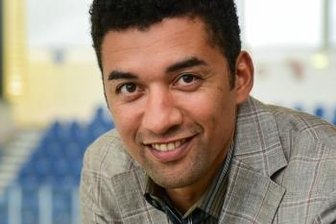 Nach der Suche angekommen - Robin Szolkowy in seiner vertrauten Wirkungsstätte - der Eishalle am Chemnitzer Küchwald.