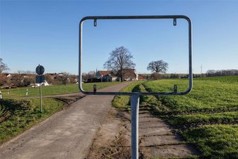 Nach Diebstahl des Ortseingangsschildes in Waldenburg: Warum die Töpferstadt kein Geld für Ersatz ausgibt - Nach einem Diebstahl fehlt das Ortseingangsschild im Waldenburger Ortsteil Schwaben.