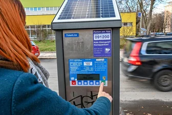 Nach Entscheidung in Paris und Koblenz: Sollten auch in Chemnitz die Preise für SUVs beim Parken steigen? - Sollten Fahrer großer Autos in der Stadt mehr fürs Parken bezahlen. Die Meinungen sind eindeutig.