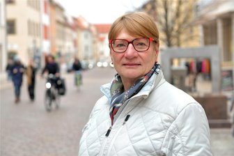 Nach erneuter Hetze gegen Linken-Politikerin Jana Pinka in Freiberg: Politiker wollen Hass und Hetze öffentlich machen - Die Freiberger Linken-Politikerin Jana Pinka, die sich im Bündnis „Freiberg für alle“ engagiert, hat Anzeige erstattet.