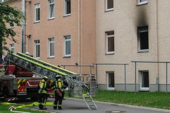 Nach Feuer in Asylunterkunft - Tatverdächtiger in U-Haft - Am Mittwoch wurden die Feuerwehren aus Aue, Alberoda und Lößnitz zu einem Brand im Asylbewerberheim in Alberoda gerufen.