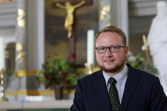 Nach fünf Jahren gibt es wieder einen Pfarrer in den Dörfern - Die Gemeinde Lobsdorf-Niederlungwitz, Reinholdshain bekommt mit Philipp Körner einen neuen Pfarrer. 