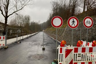 Nach fünf Jahren Sperrung: B 180 zwischen Erdmannsdorf und Kunnersdorf wird freigegeben - Nur noch bis Freitag ist die B 180 zwischen Erdmannsdorf und Kunnersdorf noch gesperrt.