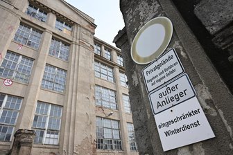 Nach Großbrand in Chemnitz: Rund um die Wanderer-Werke wächst die Angst - Die einstigen Wanderer-Werke in Chemnitz werden mehr und mehr zur Ruine. Immer wieder kommt es dort zu Einbrüchen und Vandalismus.