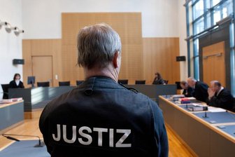 Nach Großrazzia: Ermittlungen gegen 23 Beschuldigte - 