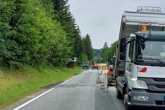 Nach Havarie an neuer Gasleitung: Freigabe der Ortsdurchfahrt Zwota der B 283 verzögert sich - Die Vollsperrung der Ortsdurchfahrt Zwota der B 283 ist bis zum 19. Juni verlängert.