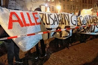 Nach Höcke-Auftritt: So fällt die Bilanz aus - Rund 1000 Menschen versammelten sich zum Gegenprotest.