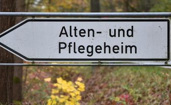 Nach Impfpflicht-Entscheidung: Pflegeheimbetreiber in Sachsen warnt vor Personalflucht -