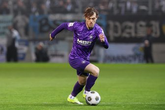 Nach Paul Seidel: Nächster Erzgebirge-Aue-Abgang fix - Mika Clausen wechselt nach dieser Saison zum SC Verl.