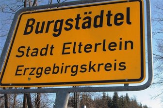 Nach "Pinkelpause": Elterleins Stadtrat lehnt Anfrage zu Funkmast ab - An der Ortsdurchfahrt von Burgstädtel wollte ein Unternehmen eine kommunale Fläche für einen Mobilfunkmast mieten. Der Stadtrat hat das abgelehnt. 