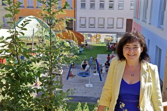 Nach Querelen in Lichtensteiner Kita: Neustart für die „Schatzkiste“ - Katrin Sattler leitete bisher eine große Kita in Chemnitz und ist Juni neue Leiterin der Lichtensteiner „Schatzkiste“.