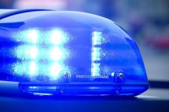 Nach Raub und Körperverletzungen: Wohnungsdurchsuchungen in Zwickau - 