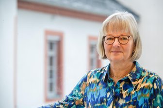 Nach Schreiben vom Landratsamt: Kita- und Feuerwehrsanierung in Oederan könnten sich verschieben - Oederans Kämmerin Andrea Merzky wollte bis Jahresende mit dem Haushalt fertig sein, doch dann flatterten Hinweise vom Landratsamt ins Haus: „Das hat uns ganz schön durcheinandergebracht.“