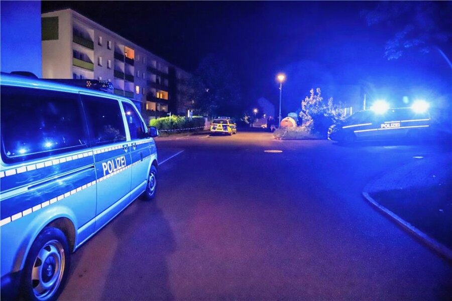 Nach Schüssen in Eibenstock: Was zu der Tat bisher bekannt ist - Polizei war am Freitag nach nächtlichen Schüssen nach Eibenstock ausgerückt. 