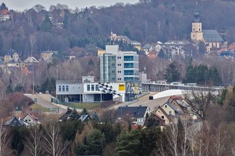 Nach sechs Jahren: Landtag nimmt Sachsenring-Lärmpetition an – Kommen jetzt doch strengere Auflagen? - Müssen die Lärmvorgaben am Sachsenring noch einmal überarbeitet werden?