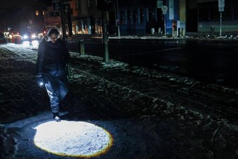 Nach tagelangem Stromausfall in Berlin: Was passiert bei einem Blackout im Vogtland? - Großflächiger Stromausfall in Berlin-Zehlendorf nach dem Brandanschlag auf ein Hochspannungskabel: Erst nach fünf frostigen Tagen waren alle Haushalte wieder am Netz.
