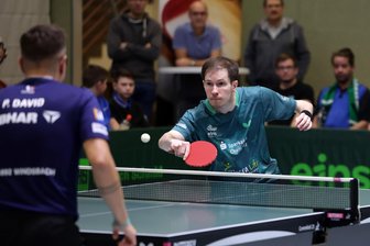 Nach Tischtennis-Krimi: TTC Sachsenring bleibt in der 2. Bundesliga daheim weiterhin ungeschlagen - Andrey Milovanov rettete am Sonntag mit dem Sieg in seinem zweiten Einzel die Heimserie des TTC Sachsenring.