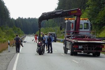 Nach tödlichem Unfall: Angeklagter erhält Geldstrafe - Der tragische Unfall endete für einen Motorradfahrer tödlich.