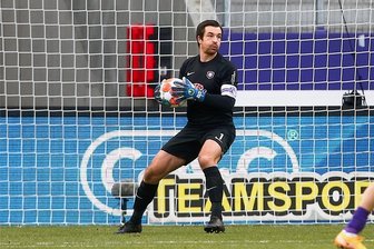 Nach turbulenter Woche: Aues Kapitän blickt nur nach vorn - "Ich will beweisen, dass ich mit solchen Situationen umgehen kann", sagt Aues Keeper Martin Männel nach seinem Patzer im Derby. 