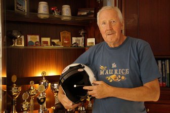 Nach über 40 Jahren im Trabi: Rallyepilot des MC Zwickau sagt mit so mancher Episode ade - Bernd Knote zu Hause inmitten zahlreicher Erinnerungen an seine über 40-jährige aktive Rallyesport-Karriere.