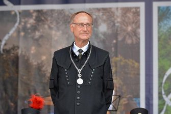 Nach umstrittenem 2G-Vergleich: Reuter tritt als Freiberger CDU-Chef zurück - Baubürgermeister Holger Reuter (CDU) - hier bei der Großen Bergparade zum diesjährigen Bergstadtsommer in Freiberg.