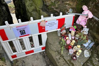 Nach Unglück in der Wolkensteiner Wolfsschlucht: Tod von fünfjährigem Mädchen löst im Erzgebirge Welle der Hilfsbereitschaft aus - Die Anteilnahme in Wolkenstein, im Erzgebirge und darüber hinaus ist groß, wie sich auch an der Wolfsschlucht zeigt.