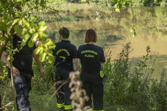 Nach Unwetter in Mittelsachsen: Vermisstensuche verläuft ergebnislos - Die Suche nach einem leblosen Körper im Hetzbach verlief ergebnislos.