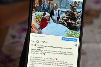 Nach Wäscherei-Brand: Helfer greifen betroffenem Hospiz in Oederan unter die Arme - Da man im Oederaner Hospiz kurzfristig Bettwäsche benötigte, wurde in sozialen Netzwerken um Hilfe gebeten.