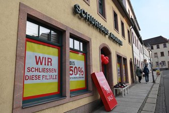 Nach zwei Jahrzehnten ist Schluss: Schuhhaus Augustin in Penig schließt - Die Peniger Filiale des Schuhhaus Augustin wird geschlossen.