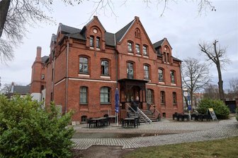 Nachfolger für das „Schnitzelparadies“ in Zwickau gefunden: Das plant der neue Betreiber - Für die Gaststätte „Schnitzelparadies“ im Gebäude des Zwickauer Johannisbades gibt es einen Nachfolger.