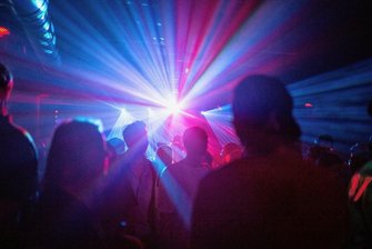 Nachtbürgermeister für Chemnitz: Das sagen die Fraktionen - Die Schaffung eines aktiven Nachtleben gehört zu den Aufgaben eines Nachtmanagers.