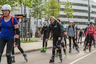 Nachtskaten: Es geht wieder auf kleinen Rollen durch Chemnitz -