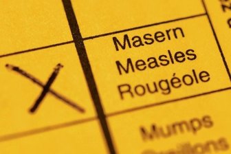 Nachweis über Masernimpfung: Droht 850 jungen Erzgebirgern der Kita- oder Hort-Ausschluss? - Das Masernschutzgesetz gilt seit dem 1. März 2020. Alle nach 1970 geborenen Personen, die in einer Gemeinschaftseinrichtung betreut werden, müssen den Impfschutz nachweisen.