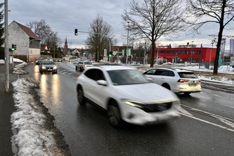 Nächste Baustelle in Zwickau: Neuer Asphalt für die Marienthaler Straße - Auf der Marienthaler Straße soll zwischen Bülaustraße und Brander Weg eine Deckensanierung erfolgen.