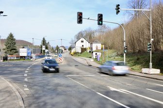 Nächste Bundesstraße in Aue-Bad Schlema gesperrt: Was für Autofahrer ab Dienstag wichtig wird - Am Dienstag wird die Bundesstraße 169 in Bad Schlema zur Baustelle.