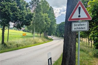 Nächste Sperrung der B 101 im Erzgebirge rückt näher - Der kurvenreiche Abschnitt der B 101 zwischen Schlettau und Neu-Amerika ist in schlechtem Zustand.