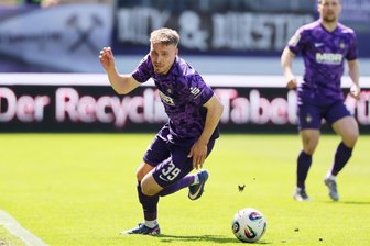 Nächster Abgang beim FC Erzgebirge Aue: Offensivspieler wechselt zu Traditionsclub - Maximilian Schmid verlässt den FC Erzgebirge Aue und wechselt zu Kickers Offenbach.