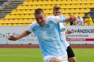 Nächster Ausfall beim CFC droht - Simon Noah Roscher verletzt - Simon Noah Roscher beim Spiel gegen den VFC Plauen.