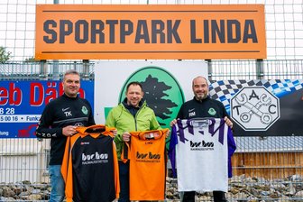 Nahe Prag hat es Klick gemacht: Lindaer Fußballer bauen weiter an ihrem Schmuckkästchen - Sind stolz auf das Geschaffene beim SV Linda: Fußball-Abteilungsleiter Thomas Kirschner, Vereinschef Mirko Espig und der zweite Vorsitzende Roberto Martin (v. l. n. r.).