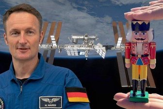 Nasa verschiebt Flug zur ISS mit Maurer - Mit dem Nussknacker Wilhelm aus Seiffen umkreist derzeit ein Stück erzgebirgische Holzkunst an Bord der Internationalen Raumstation ISS den Blauen Planeten. Der deutsche Astronaut Matthias Maurer, der nun erst am Mittwoch für sechs Monate zur ISS fliegt, soll in einem Videogruß mithilfe des Nussknackers auf das Kulturhauptstadtjahr 2025 in Chemnitz aufmerksam machen.