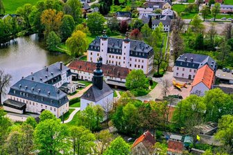 Naturbühne Trebgast bietet im Schloss Blankenhain eine Hommage an Loriot - Im Hof von Schloss Blankenhain gastiert am 6. Juli die Naturbühne Trebgast.