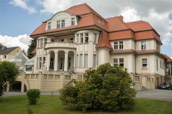 Naturmarkt, Konzerte, Kino: Das ist los am Wochenende im Raum Marienberg und Zschopau - Die Baldauf-Villa ist eines der Markenzeichen in der Stadt Marienberg.