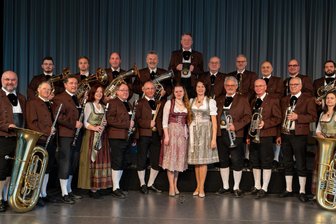 Naturtheater-Start: „Freie Presse“ verlost Freikarten - Die Goldenen Egerländer spielen am Himmelfahrtstag (14. Mai) im Naturtheater Bad Elster.